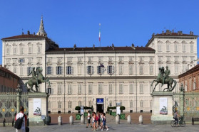 Entrada al Palacio Real de Turín